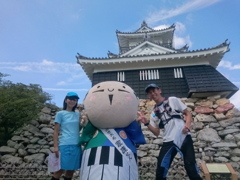 浜松と言えば出世大名家康くん。下見中もお城をぶらりお散歩していました。大会中もお城をお散歩予定と言っていましたよ。
